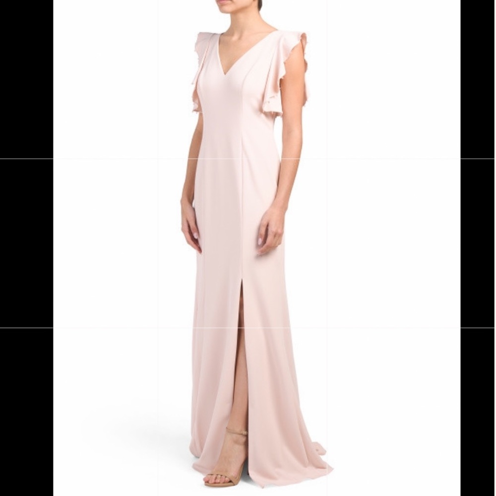 adrianna papell gown